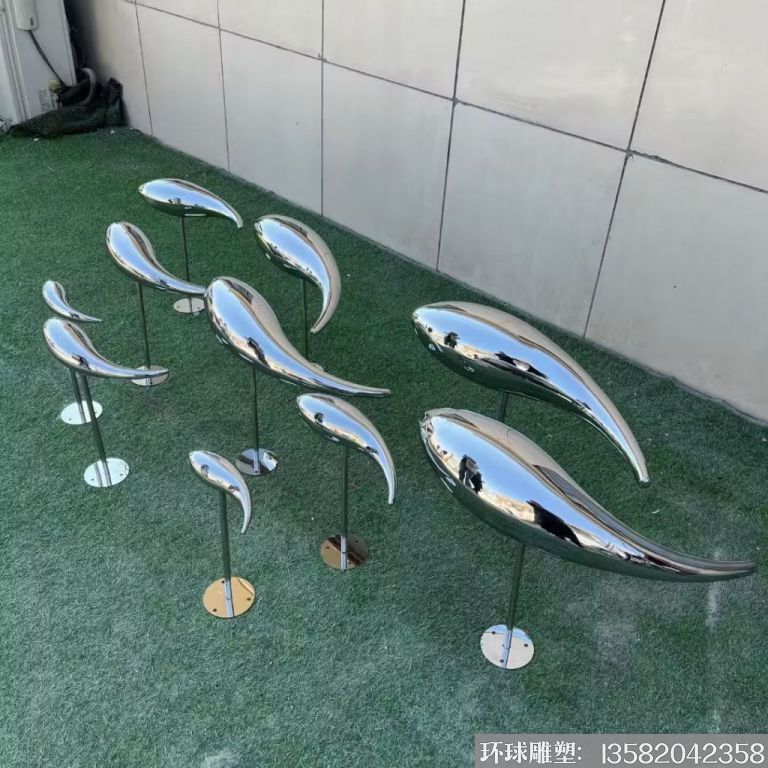 不銹鋼抽象魚(yú)3